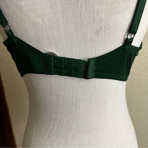 Gilligan & O'Malley Emerald Green Favorite Plunge Push Up Bra Size 36D - Picture 8 of 11
